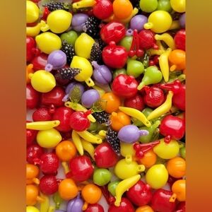 Beadtopia Fruits Beads Mix Multicolor Acrylic Set NWT Jewelry Arts Crafts